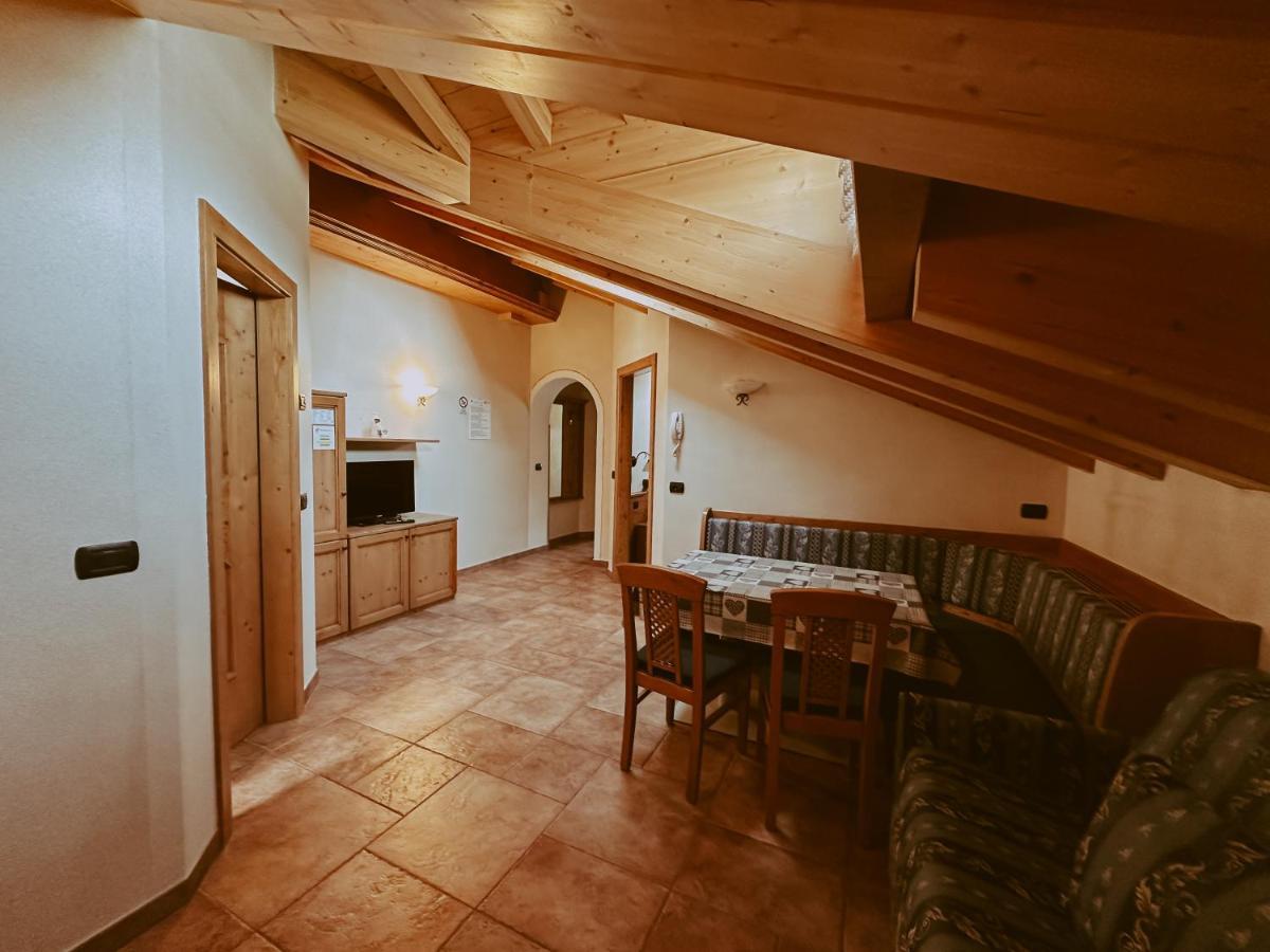 Appartamenti Baita Lumaca Livigno Bagian luar foto